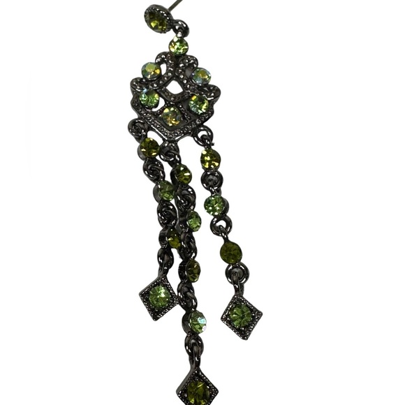 Beautiful vintage silver with green stone earrings. Stunning dangle earrings - Picture 4 of 4